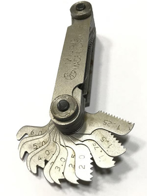 گیج اندازه گیری گام پیچ